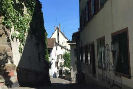 • tell a story • Geschichten erzählen über meine Stadt Basel • Seitengasse