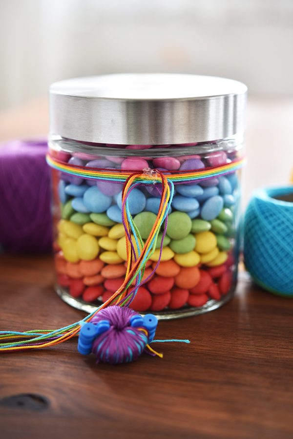 diy • Regenbogen im Glas Smarties zum verschenken